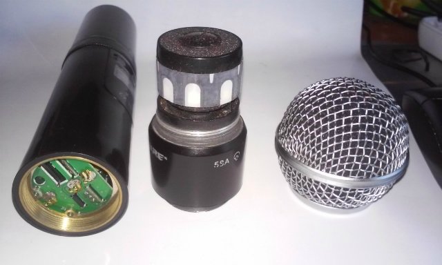 How to disassemble a microphone