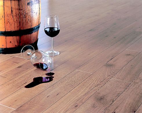Wine stains from laminate flooring can be removed with alcohol.