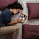 Is it possible to sleep on the bed of a deceased person?