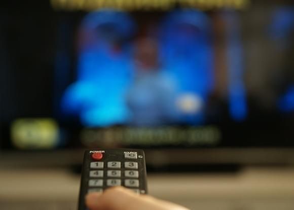 What is the difference between an analog signal and a digital one?