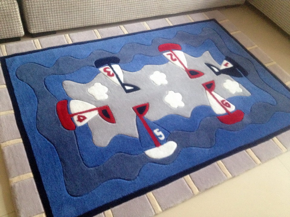 Acrylic carpet for children's room.