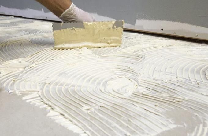 how to glue linoleum