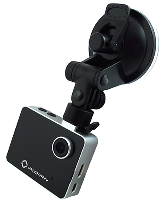 connecting a microphone to the DVR