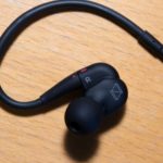 Checking headphones: right, left