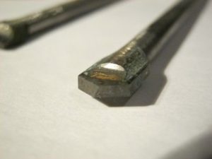 Sharpening a tipped pobedite drill