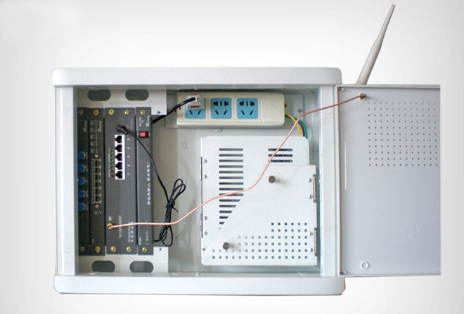 Router in the panel