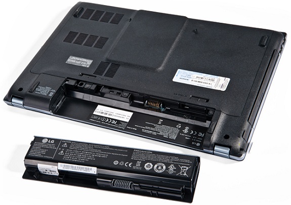 Is it possible to use a laptop without a battery?