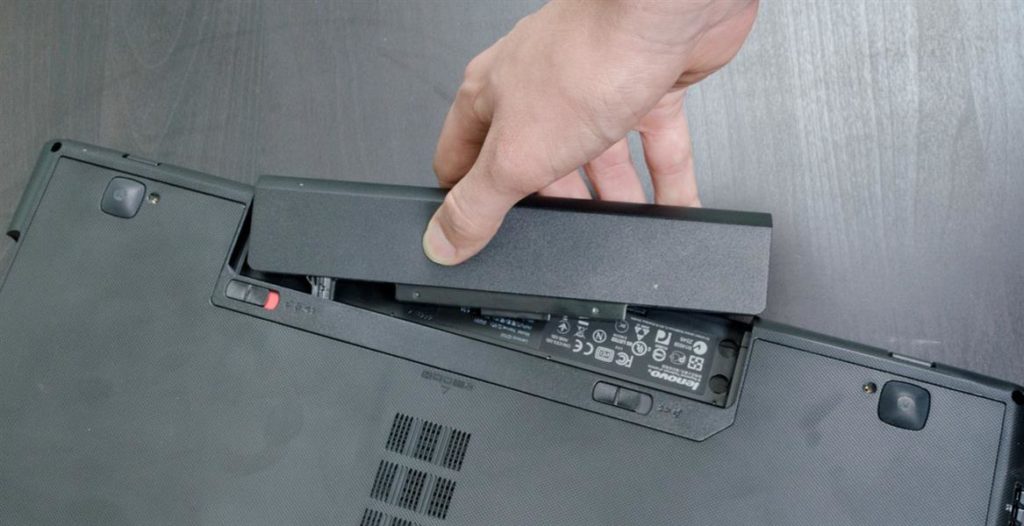 Removing the battery.