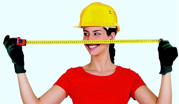 A set of tools that every girl should have in her home