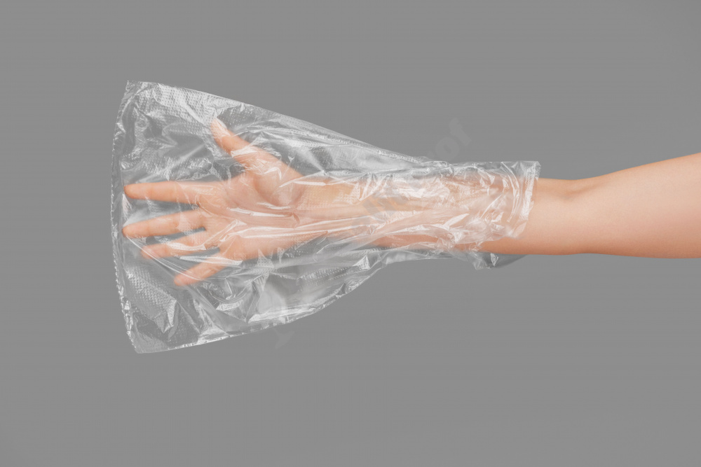 A bag instead of a glove.