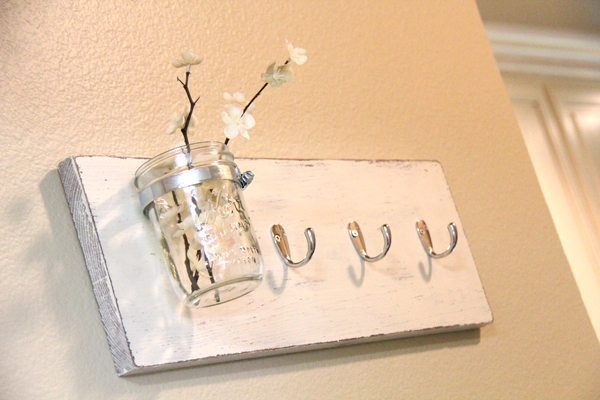 How to make a wall key holder