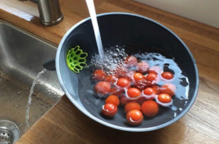 gadget colander
