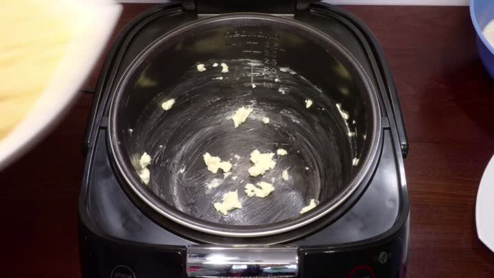 Leftover food in the slow cooker.