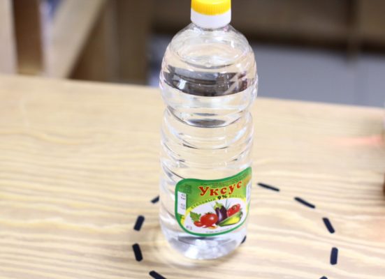 How to clean stove handles from grease without erasing the inscriptions