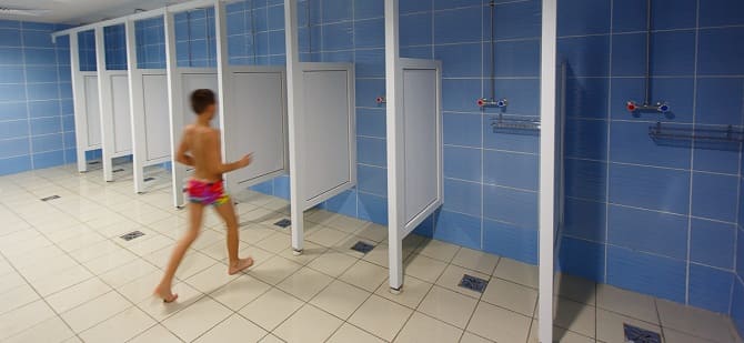 Give me back my water! How to live without hot water for 2 weeks