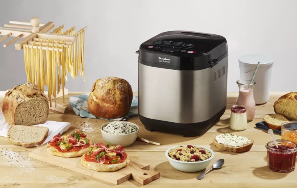kitchen bread maker