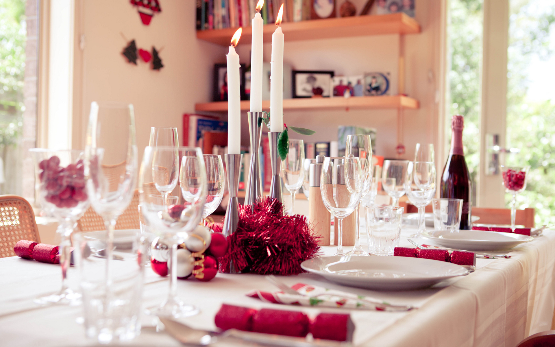 Table setting.