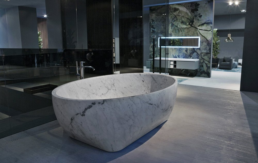 Bathtub made of artificial stone.