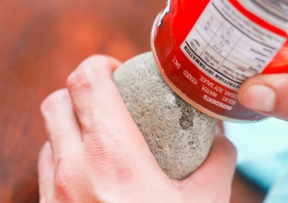 How to open a tin can without a knife and opener - 5 best ways