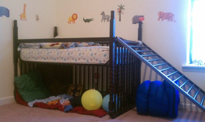 What to make from an old crib: interesting options