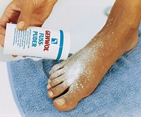 TOP 17 unexpected life hacks for using baby powder in the country and at home