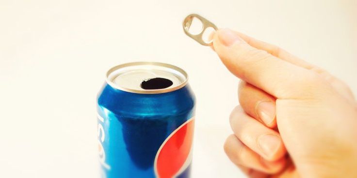 7 Ways to Open a Bottle of Beer or Soda Without a Bottle Opener