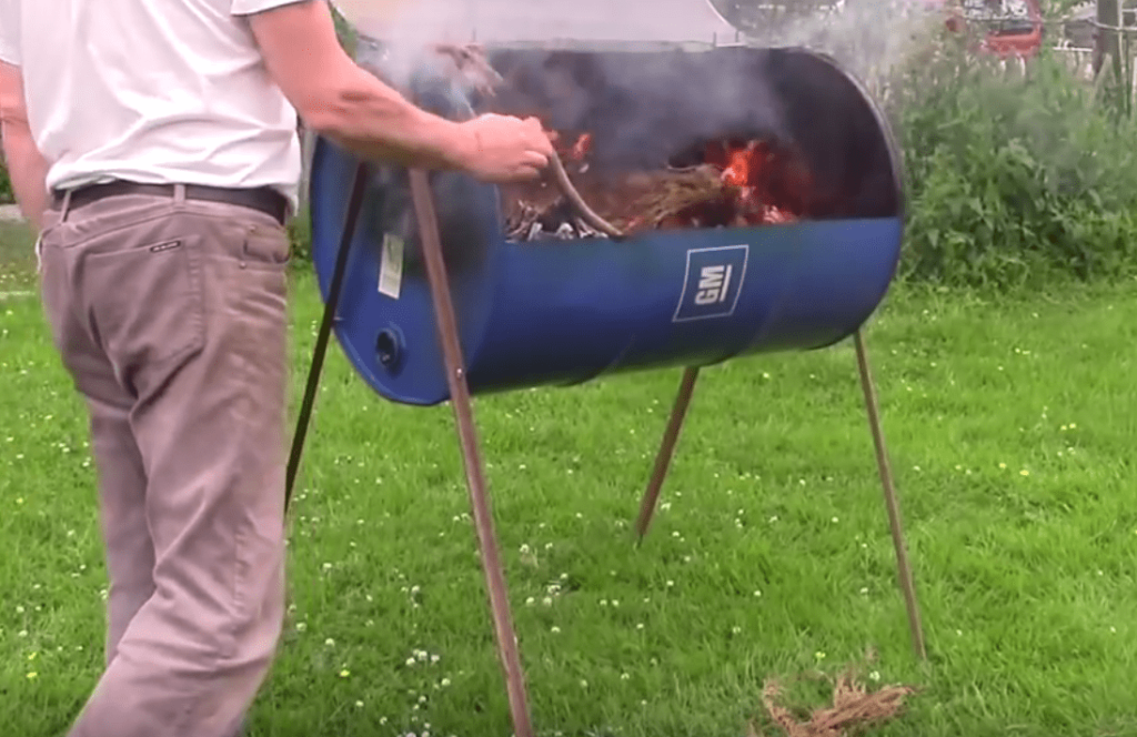 Using a barbecue from a barrel.