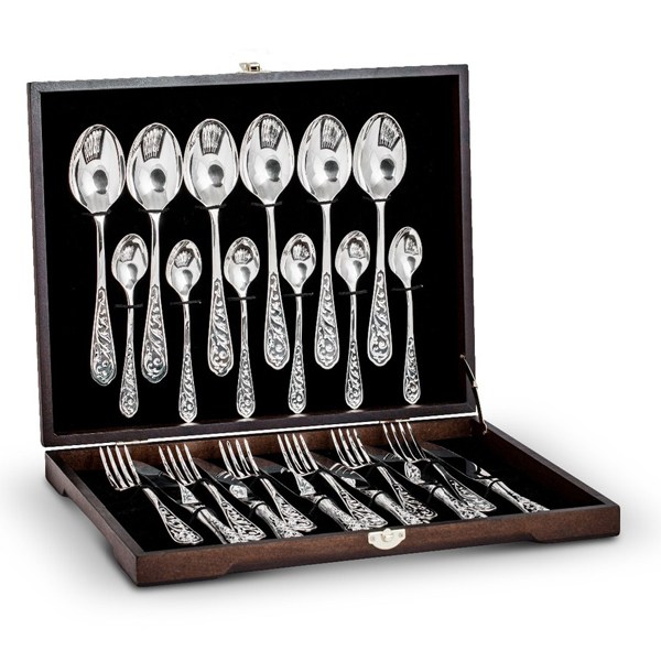 Why you can’t give cutlery as a gift