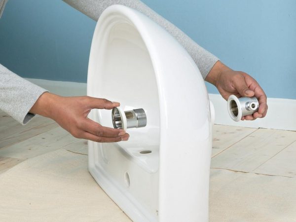 We put on the siphon.