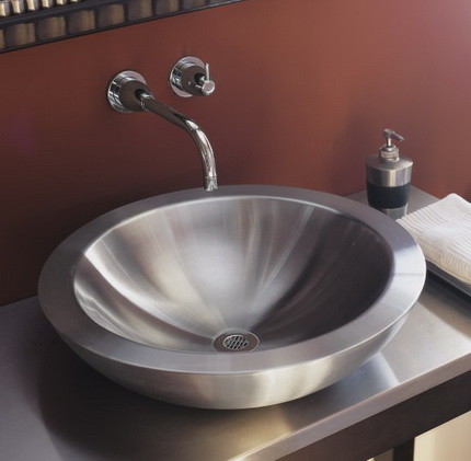 Steel sink.