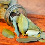 How bay leaf can replace air freshener