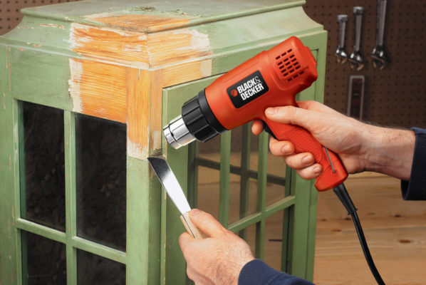 Is it possible to dry your hair with a hair dryer?