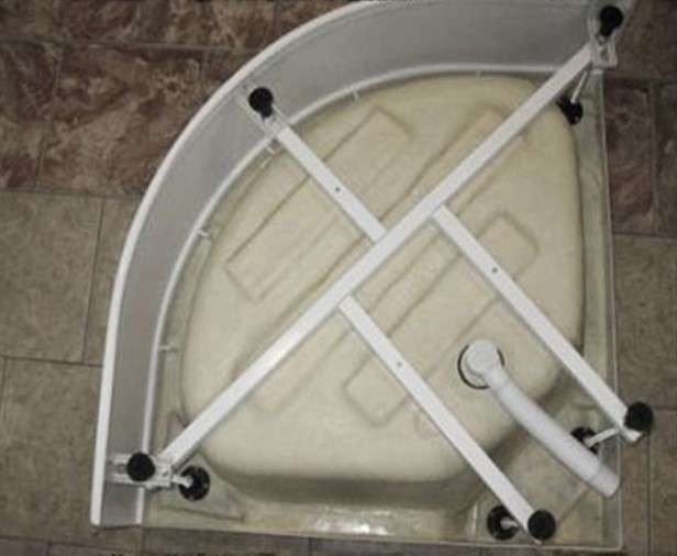 We install the pallet.