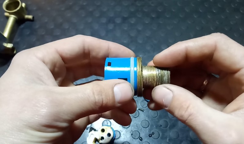 Removing the old cartridge.