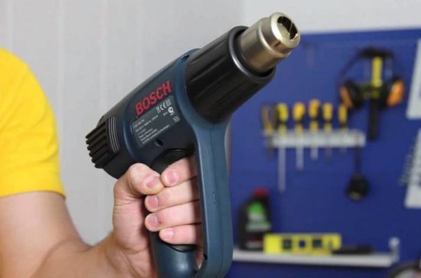 Is it possible to dry your hair with a hair dryer?