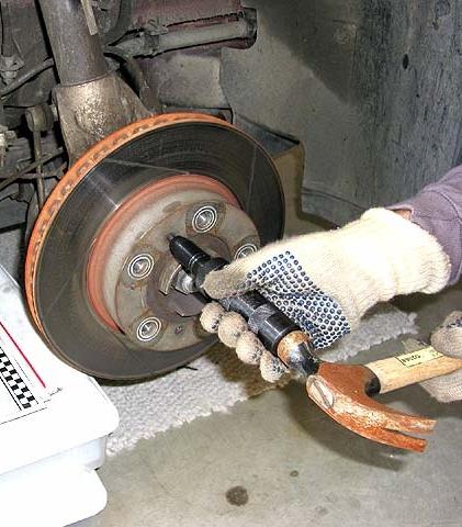 Impact screwdriver operating principle.