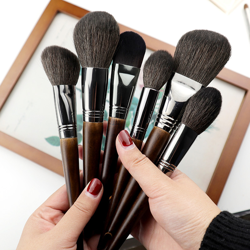 makeup brushes