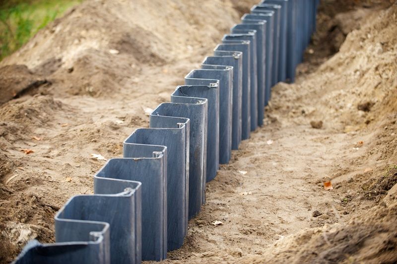 Features of Larsen tongue and groove