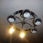 Chandelier with burnt out bulbs.