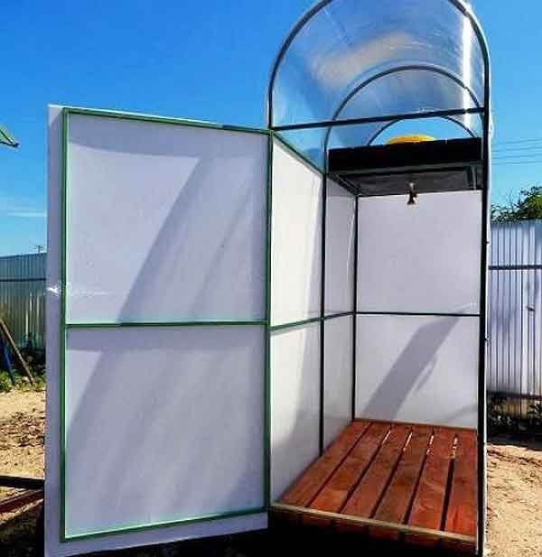 Polycarbonate shower