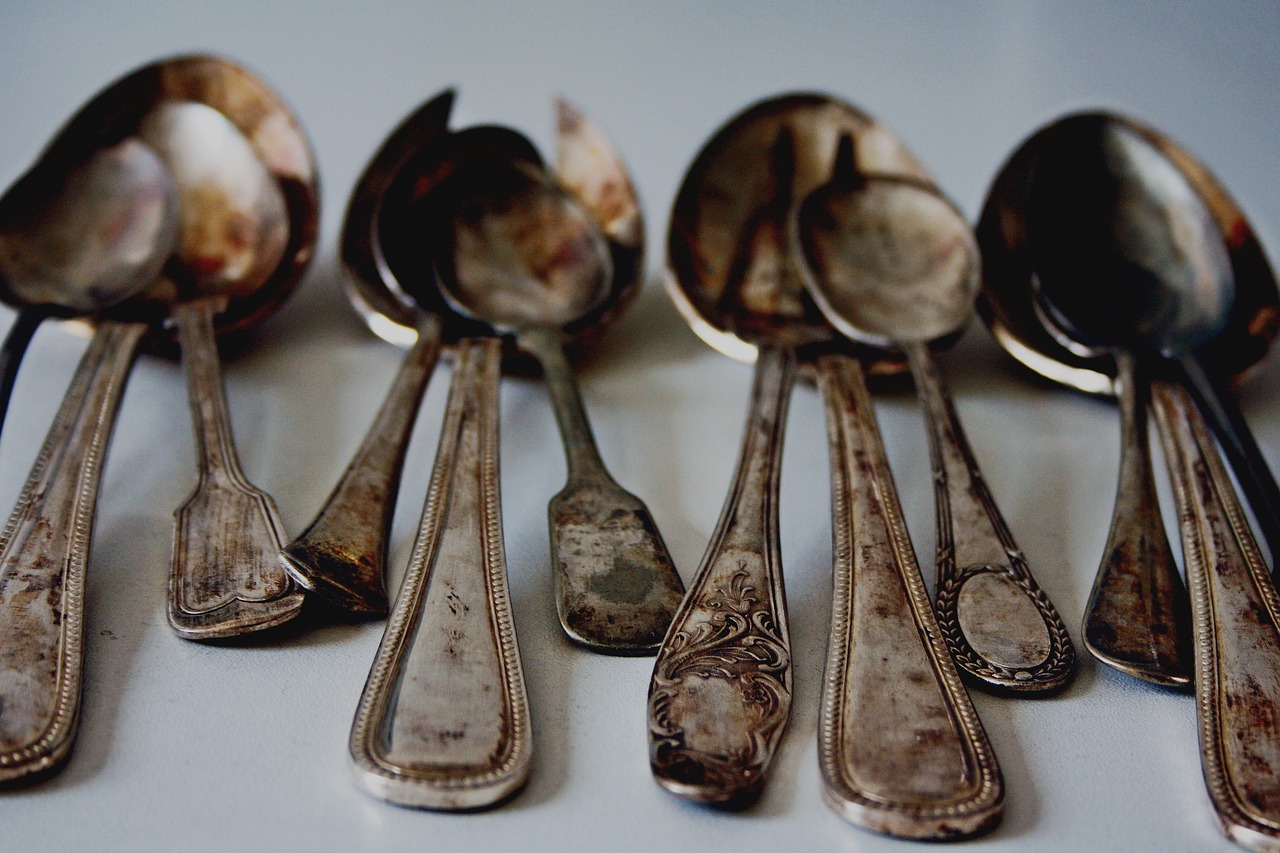 Blackened cupronickel spoons