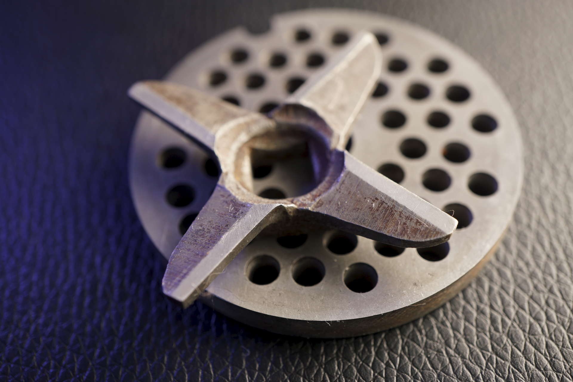 sharpening by machine