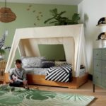 children's room in safari style