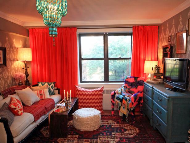 curtains for a room in eclectic style