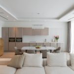 finishing the ceiling in the apartment