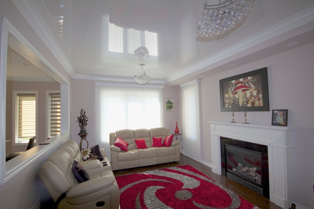 mirror effect ceiling