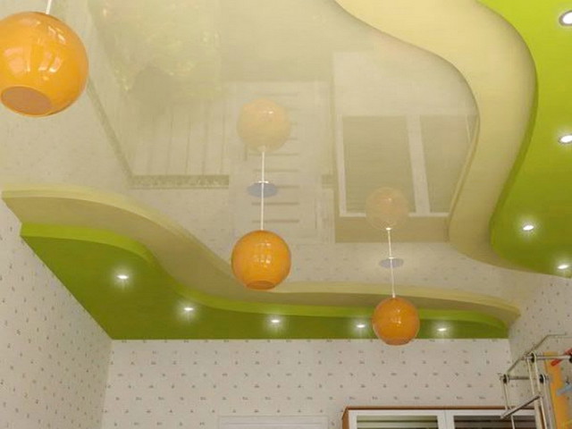 finishing the ceiling with plasterboard and stretch fabric