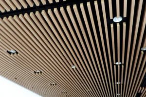 installation of slatted aluminum ceiling