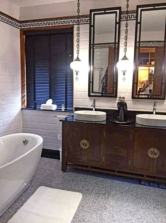 Chinese style bathroom.