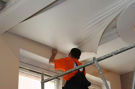 installation of stretch ceiling